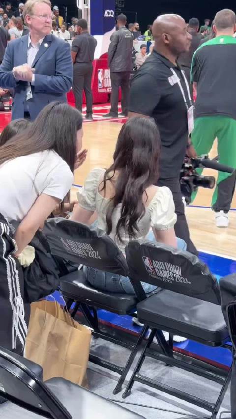 刘亦菲20年演艺生涯回顾，从白秀珠到黄亦玫