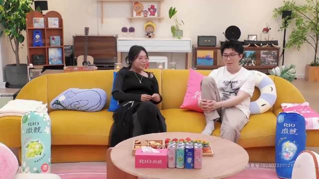 吉娜介绍老公郎朗的方式，感动李雪琴，两口子太恩爱！丨毛雪汪