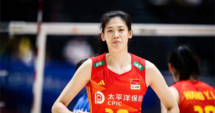 女排首发阵容有变？倪非凡挑大梁王梦洁压阵，高意有望搭档王媛媛