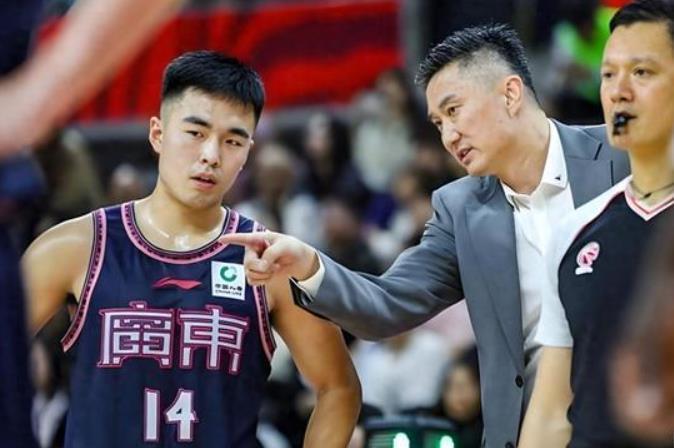 广东队续约张文逸，张明池离队，北控2换1报价CBA得分王