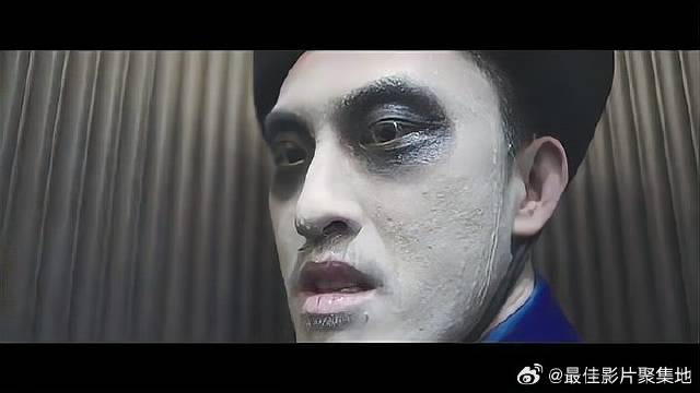 这段太搞笑，吴君如扮鬼吓人，三人都快被逼疯了