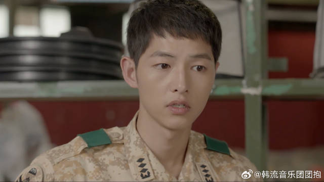 店主鼻子太灵敏，在身边轻轻一闻，就能说出对方职业