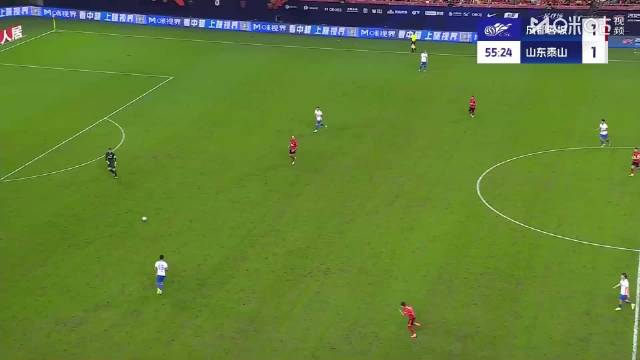 王大雷扔队长袖标后发文致歉