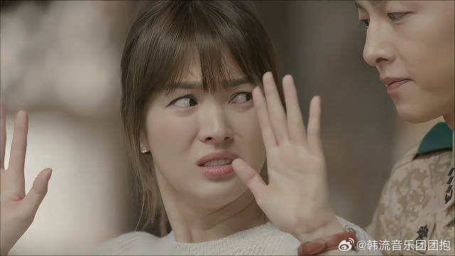 姜暮烟赶去救女孩，谁料碰上黑帮，柳时镇吐槽了