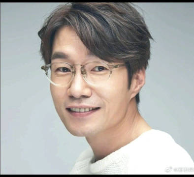 韩国演员宋英奎车内去世，曾涉酒驾正接受调查