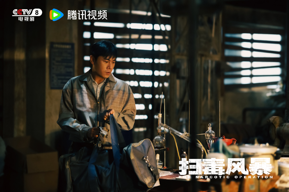 7月影视综：《扫毒风暴》《南京照相馆》夺冠，杨幂演技进阶