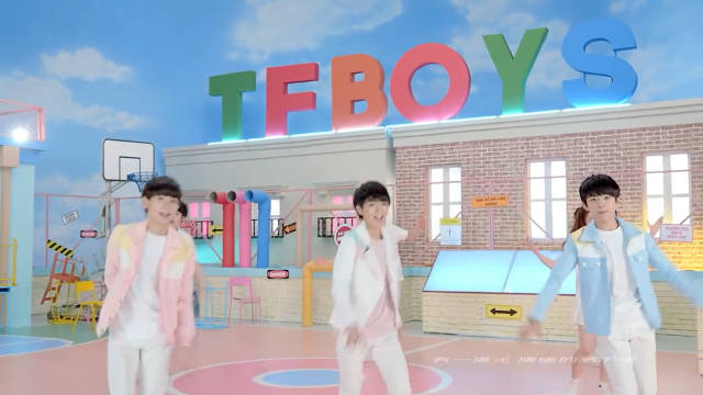 TFBOYS十二年14首MV回顾，粉丝最爱《宠爱》