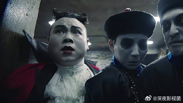 三男子装鬼吓人，没想到真的碰到了鬼，吓得一头汗