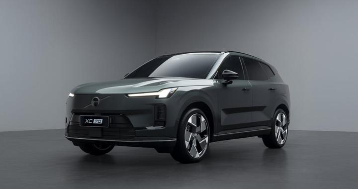 沃尔沃XC70的超混，安全是刻进骨子里的信仰