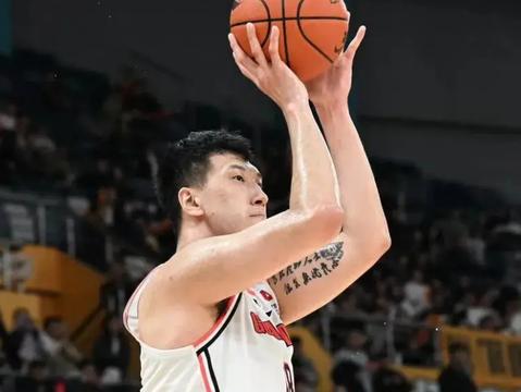 夏联首场让广东球迷绝望！4番薯看不到未来，又难有新人顶上！