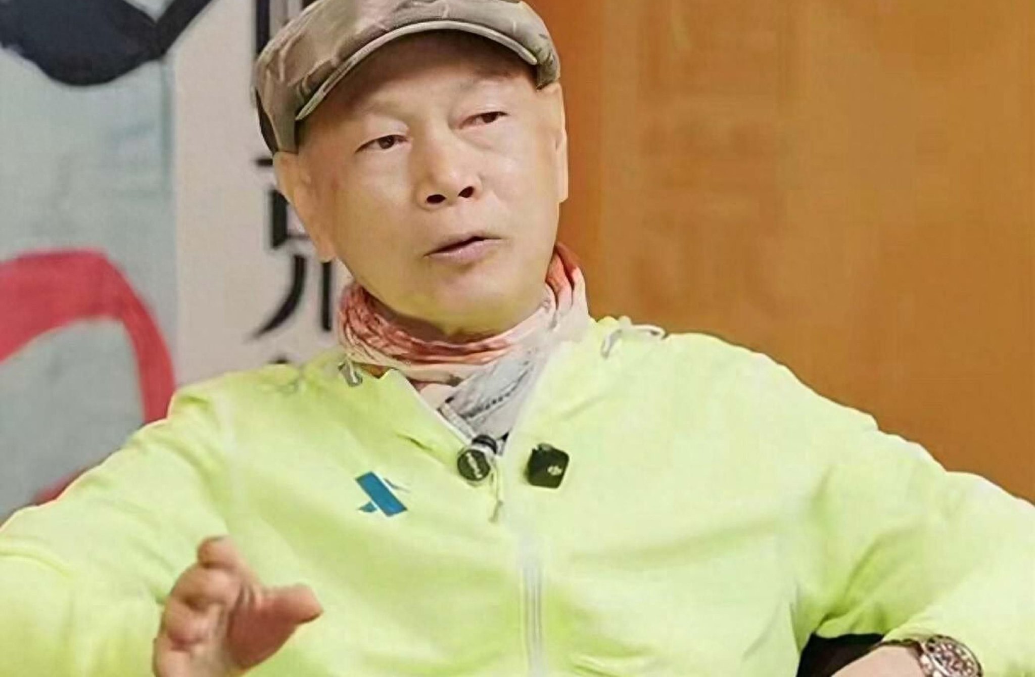 钱再多有什么用，罗家英凄惨的晚年生活，再次印证费翔的话