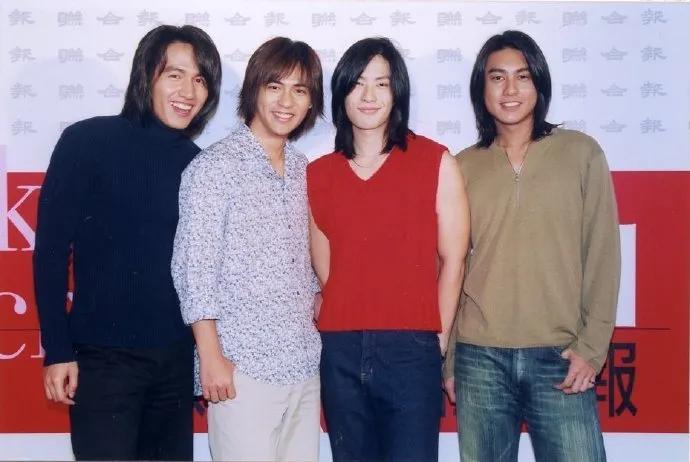 来源：大河报、极目新闻等