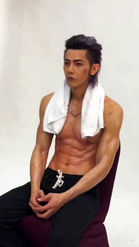 汪东城这身材太赞了