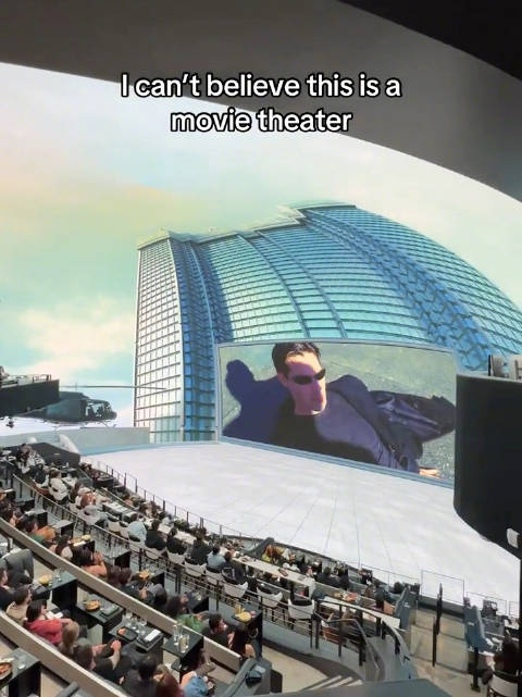 在洛杉矶球形银幕观看《黑客帝国 》特制版，这代入感绝顶！
