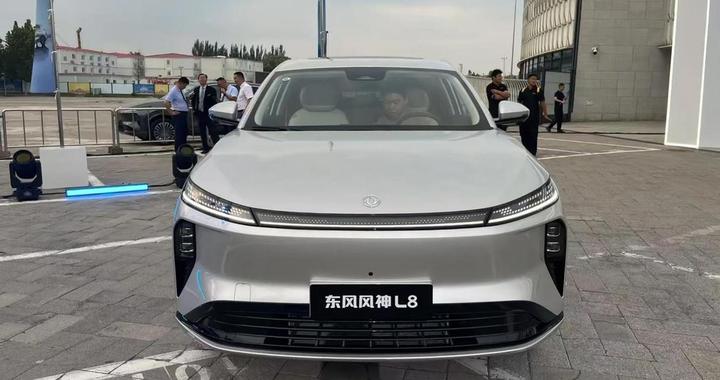风神L8开启预售，12.99万元起，家用混动SUV