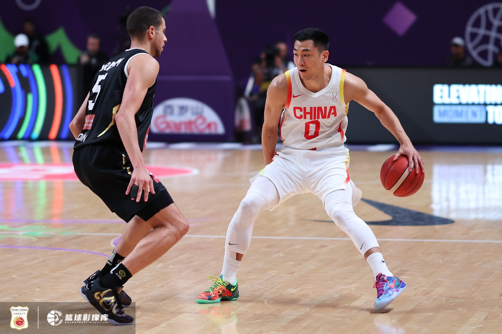 对手内乱,出线无忧?中国男篮世界杯志不仅在此!