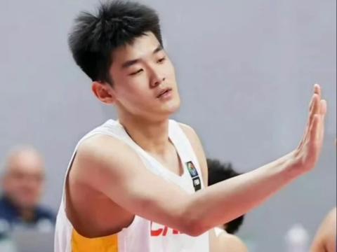 广东夏联大胜青岛！王洪泽仍大腿，另三首发齐发挥，任骏飞也在场