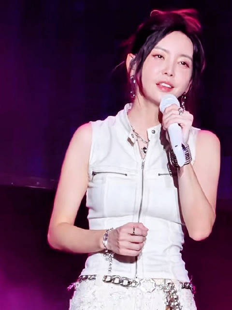 于文文20250809芜湖华语天后演唱会《体面》