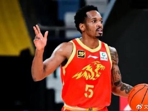 李春江已经离开山西队，广厦交易总决赛FMVP巴里-布朗