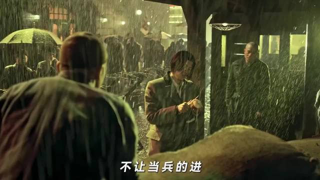 歪屁股的导演无论怎么拍，都无法磨灭掉真正有血性的军民！