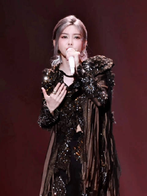 于文文拾光巡回演唱会南京站《保持安静》