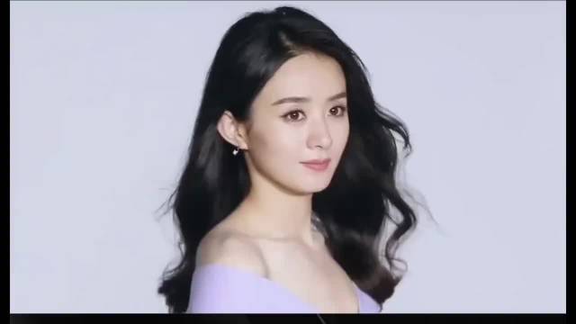 赵丽颖8月18日发布黑长直新造型，优雅美感获赞