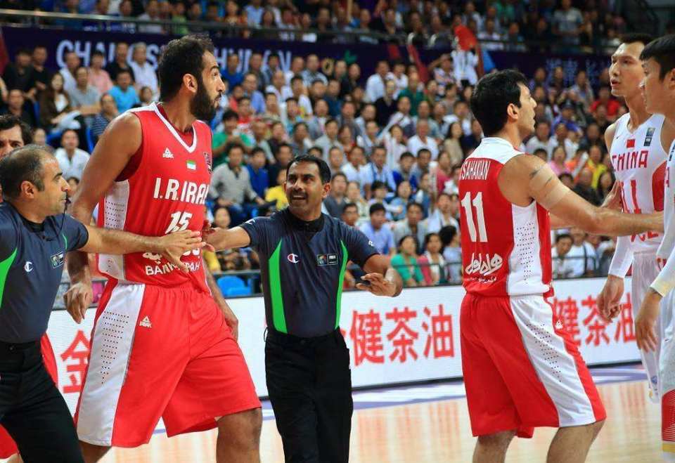 易建联和胡金秋，谁在亚洲杯表现好？两人数据对比，差距一目了然