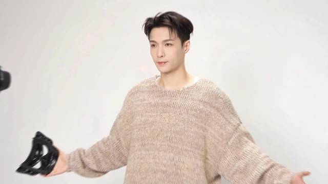 光影中勾勒面具轮廓，关于Boss@张艺兴 的古蜀限定记忆碎片惊喜加更！