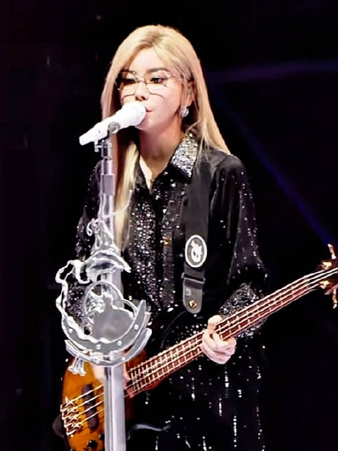 于文文拾光巡回演唱会南京站《不再犹豫》