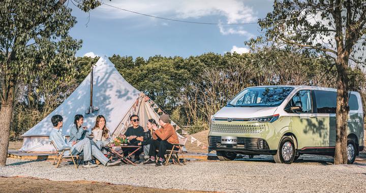 不止能干活，能撑场的多用途MPV上汽大通新途V70