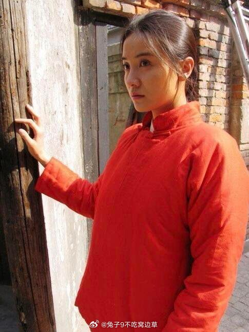 宋佳26岁出演闯关东鲜儿，角色命途多舛坚韧动人
