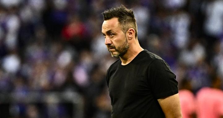 德泽尔比怒批拉比奥特母亲：太荒谬！拿格林伍德私生活说事不公平