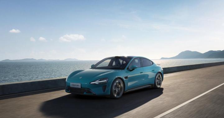 怎一个惨字了得！7月中大型轿车销量榜 仅三款销量过万 奥迪A6L第二