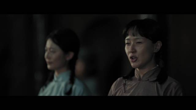 陈钰琪焦俊艳演讲展女性力量，坚定眼神震撼观众