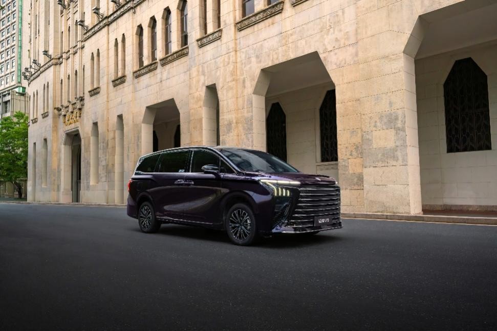 推出20万元内中大型插混MPV 东风风行搅局新能源MPV赛道