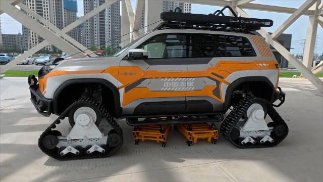 你见过装履带的方程豹钛3嘛？