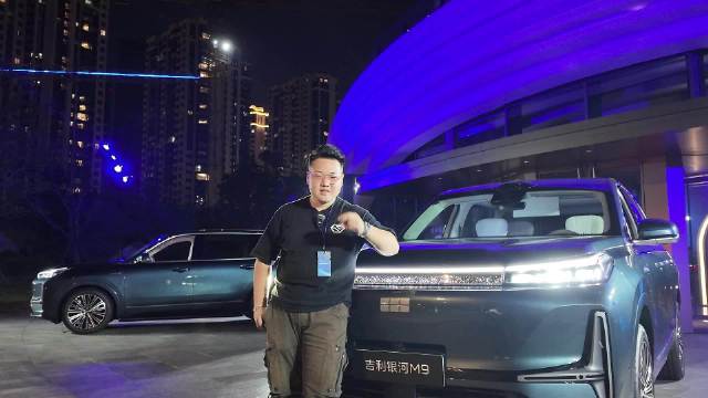 推荐官丨细品银河M9，这车为啥必选两驱探索版？