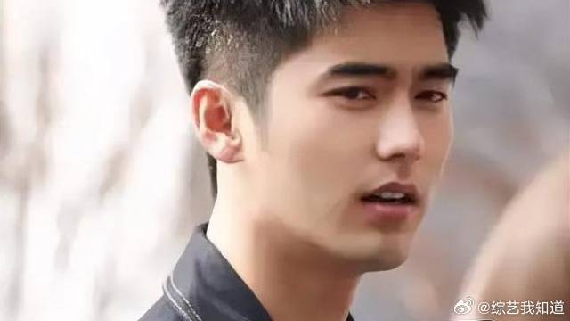 《无限超越班》 新一期的无限超越班，开播即暴雷，咖位不大架子不小！