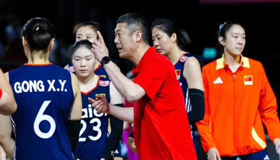 中国女排打多米尼加，比赛时间出炉，惠若琪解说获赞，赵勇生啥气