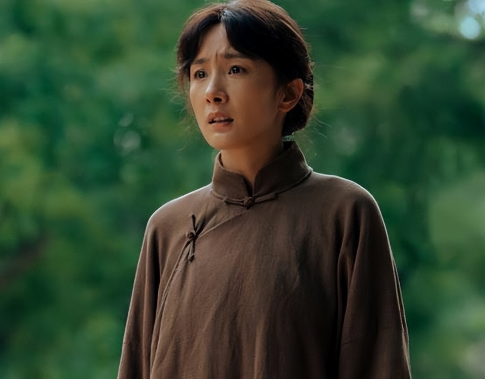 胡歌宋佳张颂文领衔，新闻联播力挺，当初《狂飙》都没这么嚣张01剧情质朴真实，浓郁烟火气02正剧阵容拍短剧，内娱“团建”