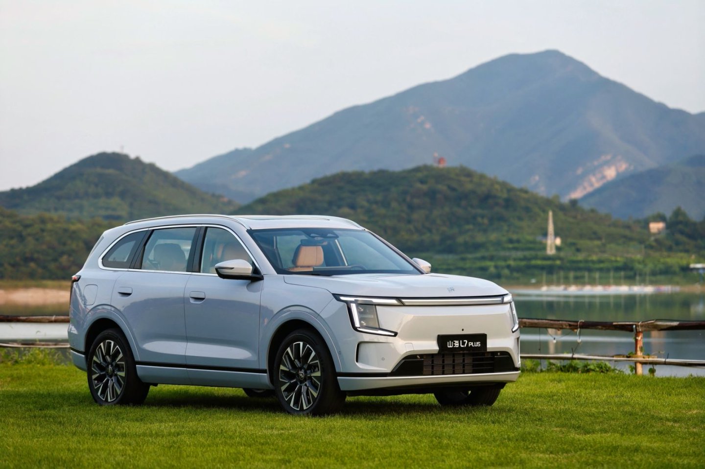 捷途山海L7 PLUS正式上市 置换价10.99万起