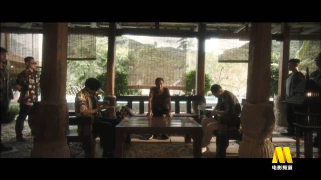 任达华主演《爷们信条》今日电影频道播出，讲述海外蒙冤25年故事