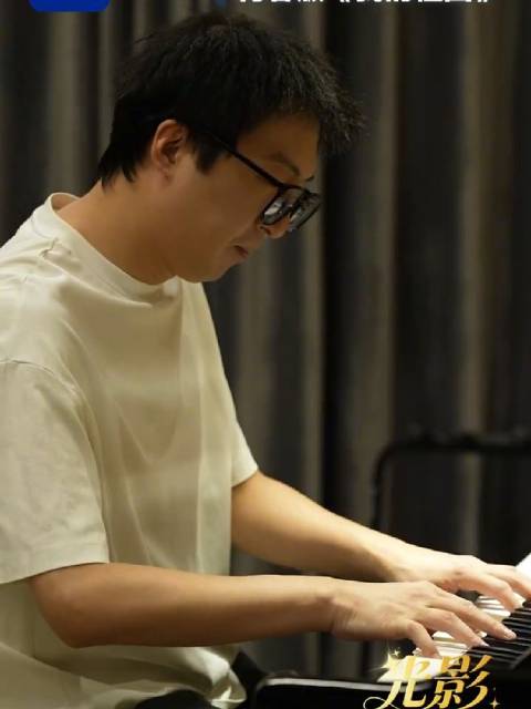 你可能不认识他但一定听过他的歌