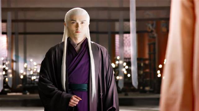 迪丽热巴饰演凤九断尾戏引观众共鸣