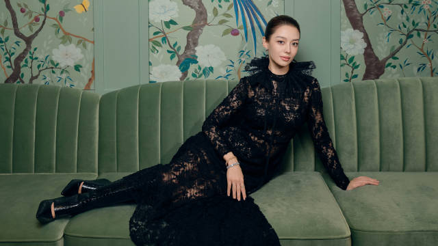 吉娜爱丽丝七夕封面亮相，向世界传递中国文化