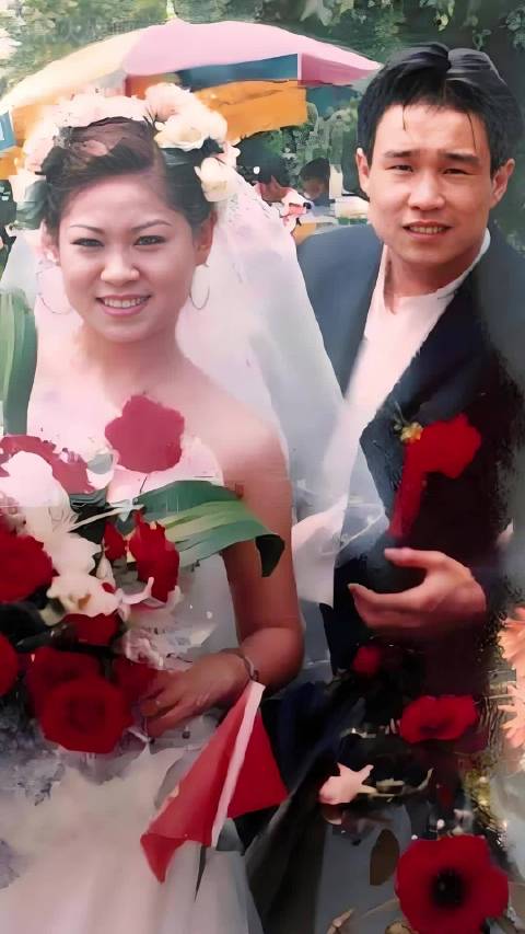 小沈阳忆苦恋沈春阳，19岁改名表深情，30瓶酒换逆袭