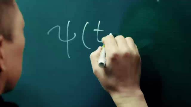 张朝阳探访赛力斯超级工厂，揭秘3000机器人协同智造电池安全