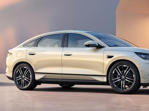 7月中型轿车销量出炉，比亚迪秦L力压合资品牌登顶