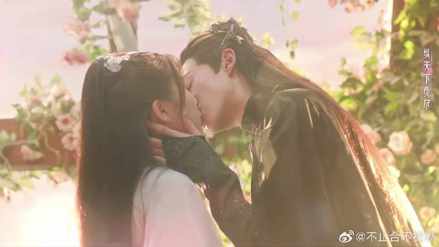 大强灰飞烟灭，这次换小兰花来守护他，为苍兰夫妇爆哭！