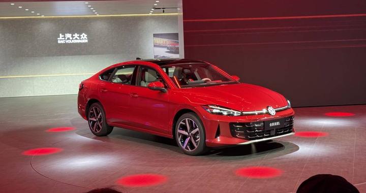 破局A+级轿跑同质化 上汽大众全新凌渡L彰显“油电同进”战略定力｜成都车展​